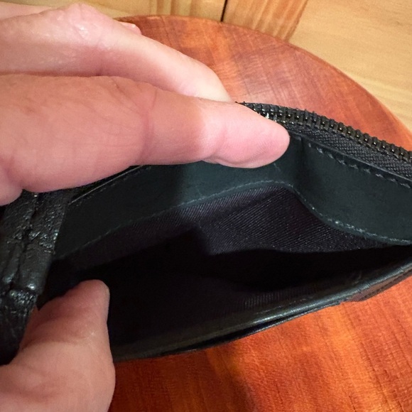 Black Leather Wristlet Card Holder - Picture 5 of 11